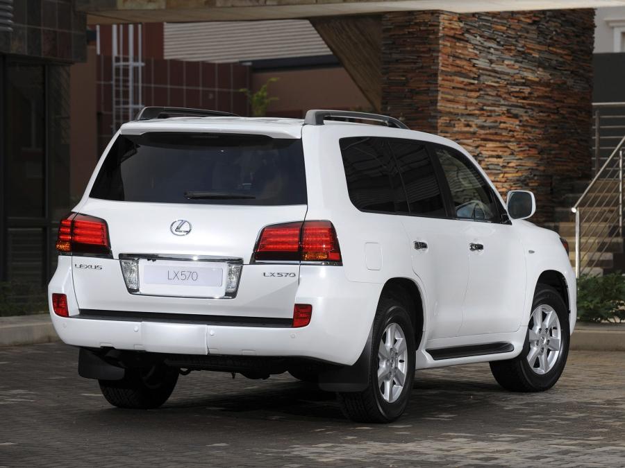  Lexus LX570 2010 года  (ZA) (фото 22 из 28)